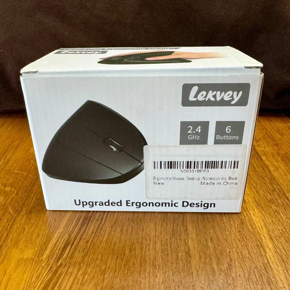 LEVKEY Wireless Ergonomic Mouse 2.4GHz Vertical Mouse Rechargeable Black NEW Box - Picture 7 of 8